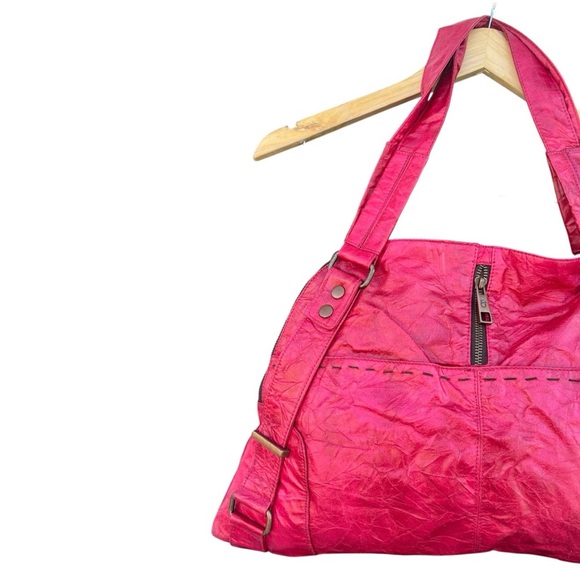 Matt & Nat - Crinkle Vegan Leather Shoulder Bag Raspberry Red - OS - Picture 7 of 16